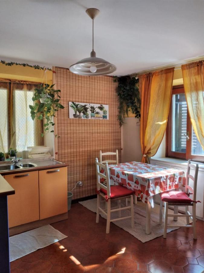 Appartement Casadinonnabella à Biella Extérieur photo